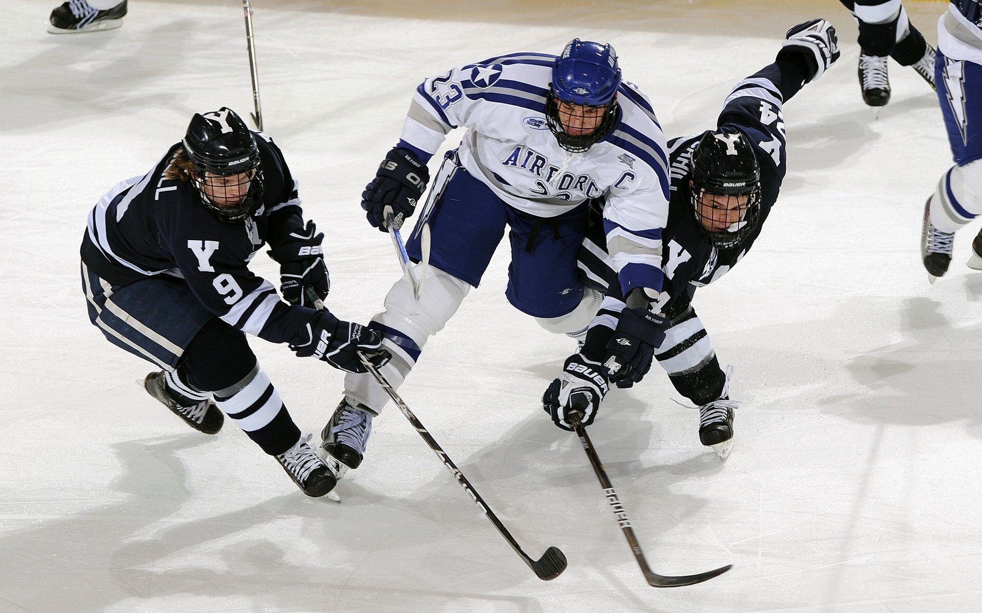 JIUYOU GAMING-“未来领袖”青少年体育培训在北京正式启动，推动体育强国战略