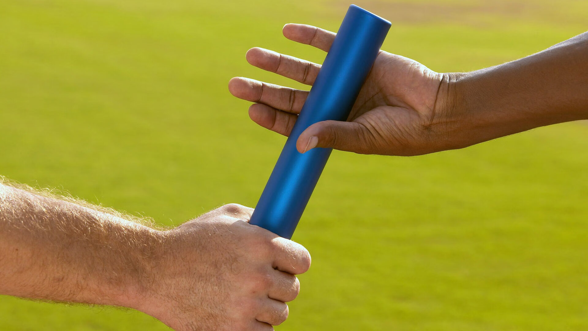 “英超最后冲刺，榜首球队全员迎战强敌”，英超最后一轮分析